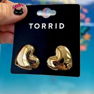 Gold heart earrings *NEW* Torrid / stud earrings